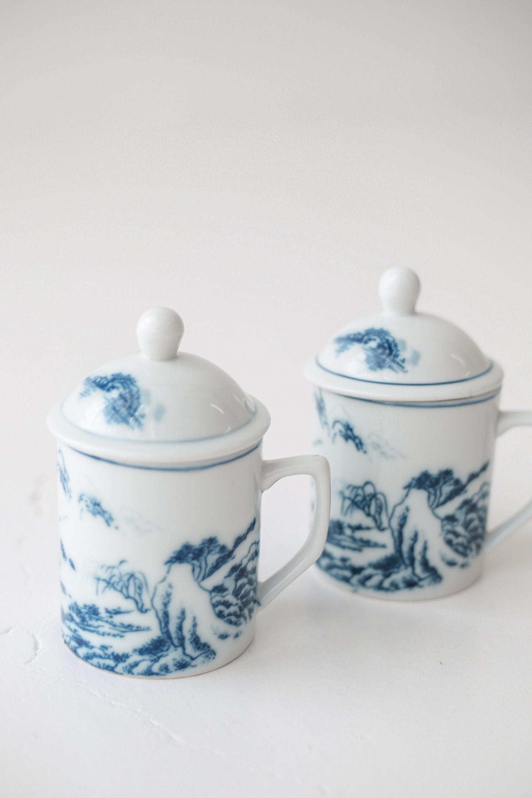 Blue & White Lidded Mugs | Scenic Porcelain Steeper Mug Pair